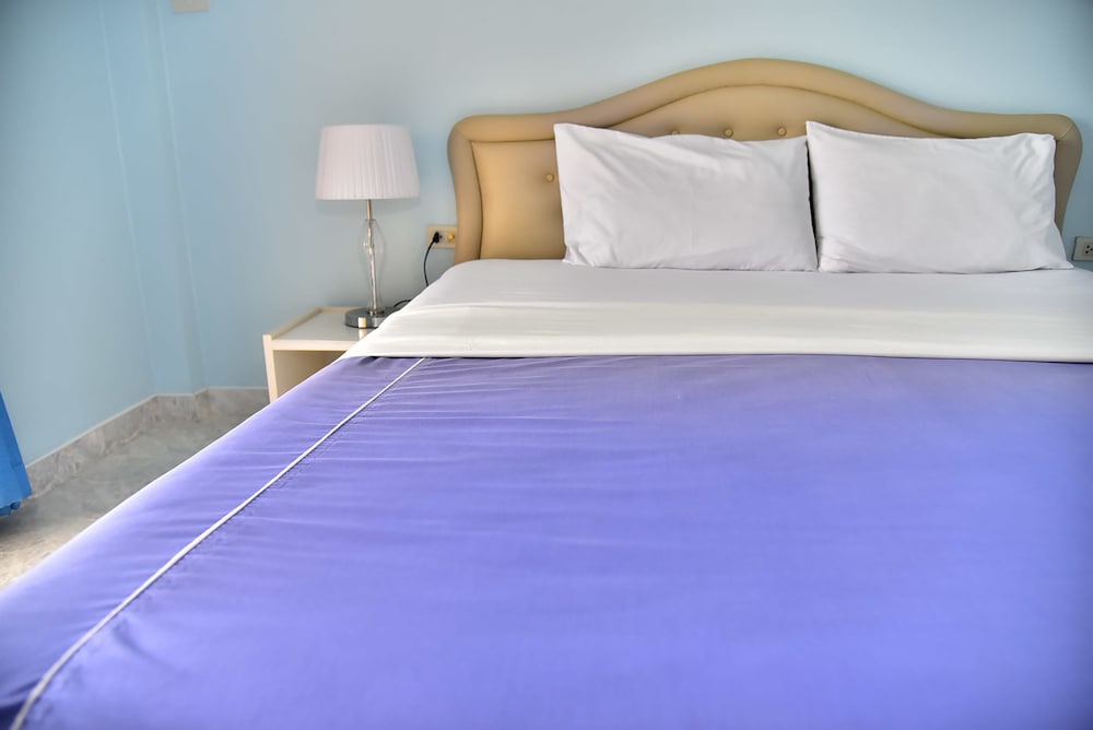 Sun Beach Hotel