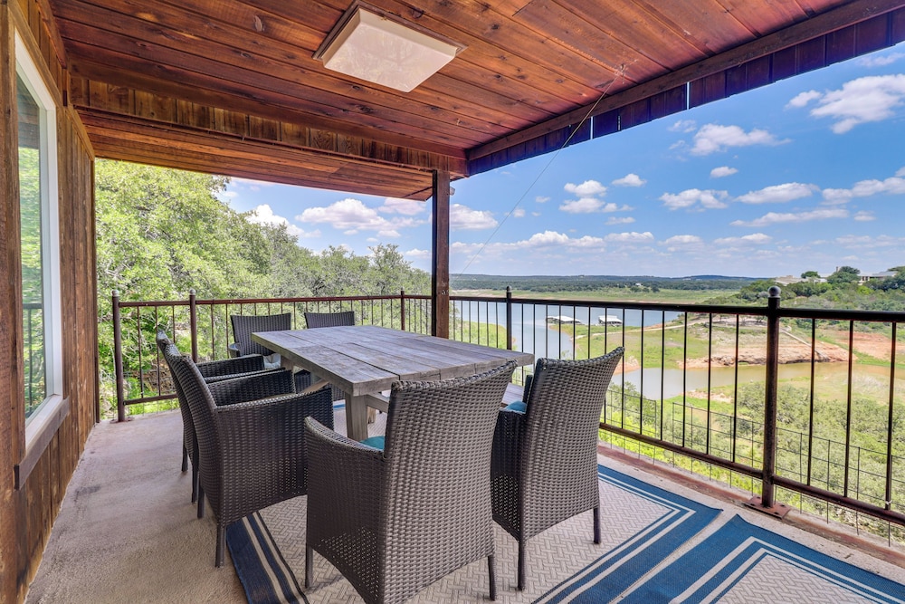 Waterfront Spicewood Home: Deck, Fire Pit Grill - Property Image 4