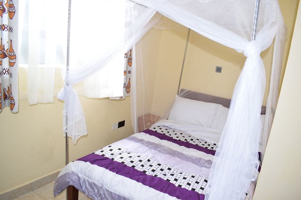 Reconfort Villa Guest House view 4