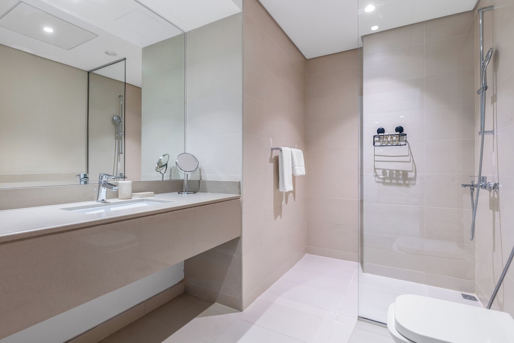 Maison Privee - Relaxed Yas Island Living Near ALL Attractions