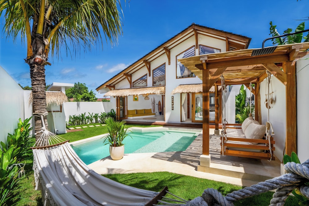 Villa Bong by Pertama Management