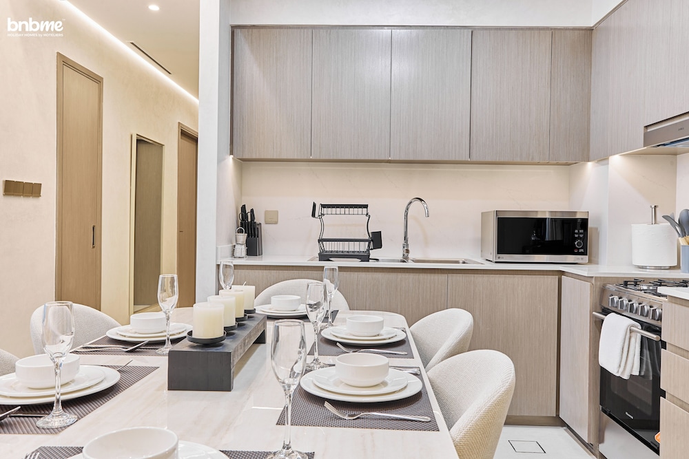 bnbme - Grande Residences - 2 BDR