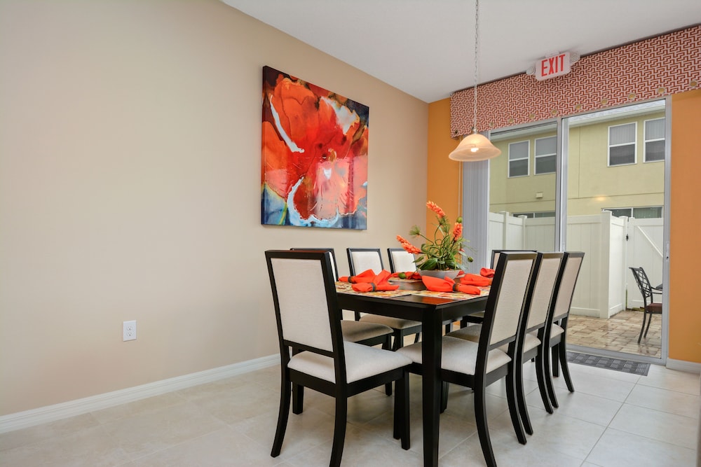 5126 Compass Bay Resort Orlando 4Bedrooms Close to Disney - Image 2