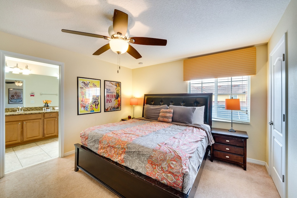 ~ 5 Mi to Disney Parks: Kissimmee Home w/ Pool!