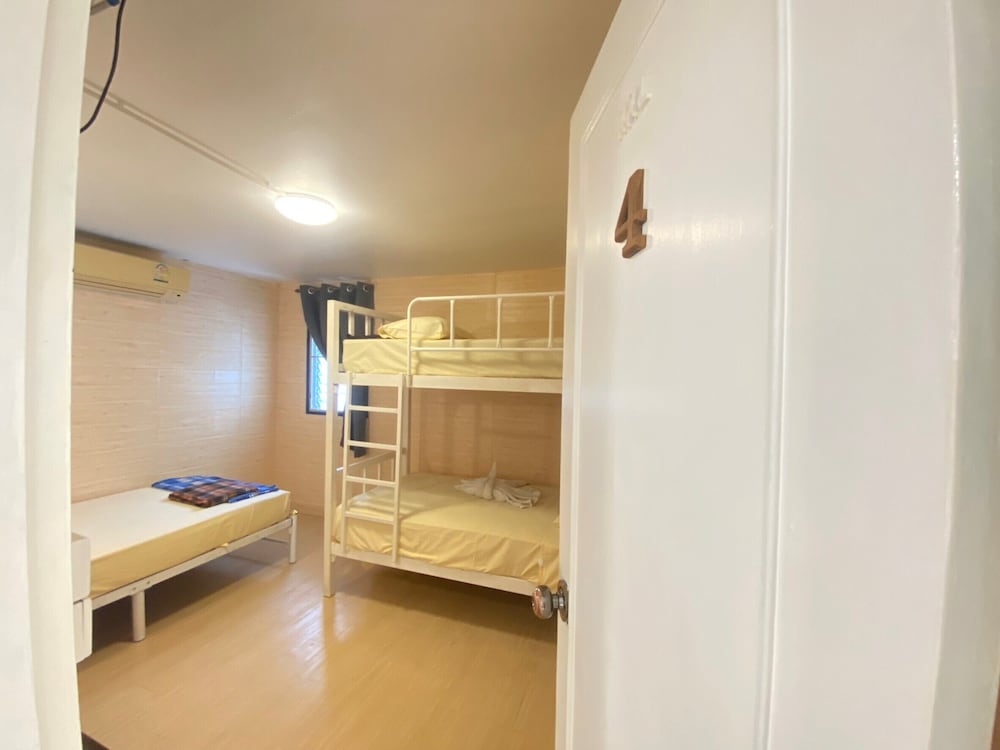 Steve Lady Hostel - Image 5