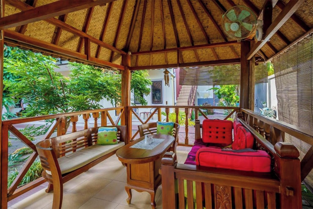 Whiterose Guesthouse