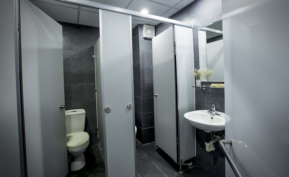The Chi Novel Hostel