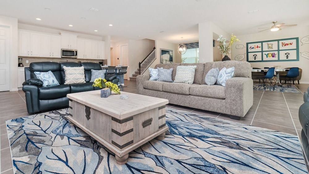 Solara Resort 7 Bedroom Private Pool Home with Game Room 7 Home