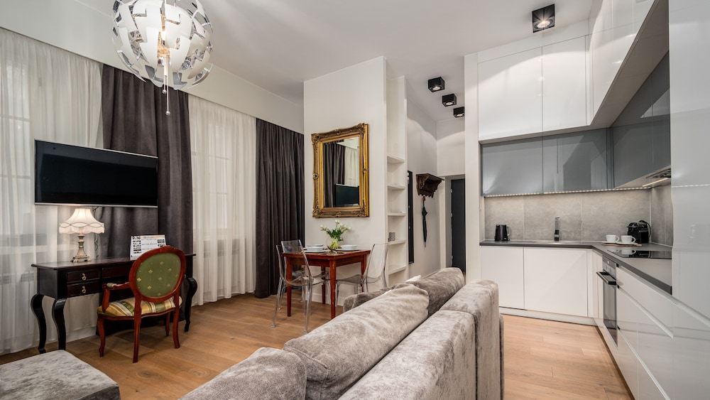 Apartamenty Sun & Snow Przy Barbakanie view 4