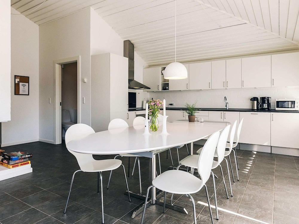 2-room Holiday Home in Karrebaeksminde