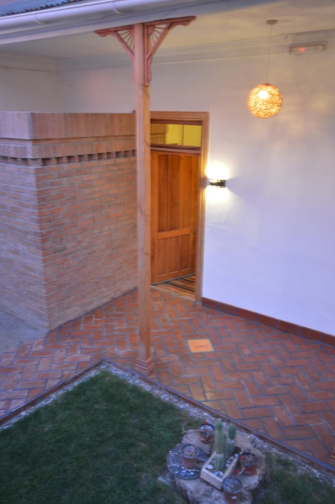 Esquina Elquina Hostal