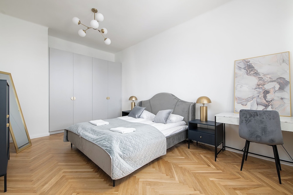RentPlanet - Apartament Powiśle