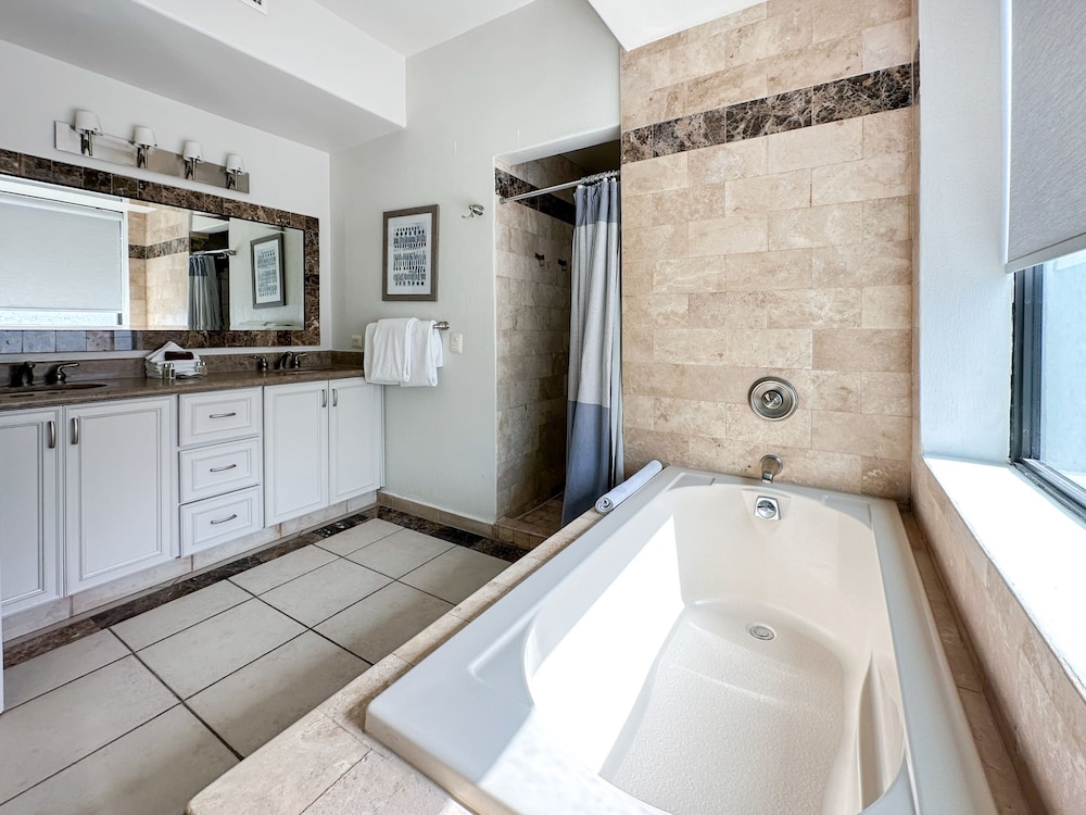 3BR Gem at Sandy Beach Area