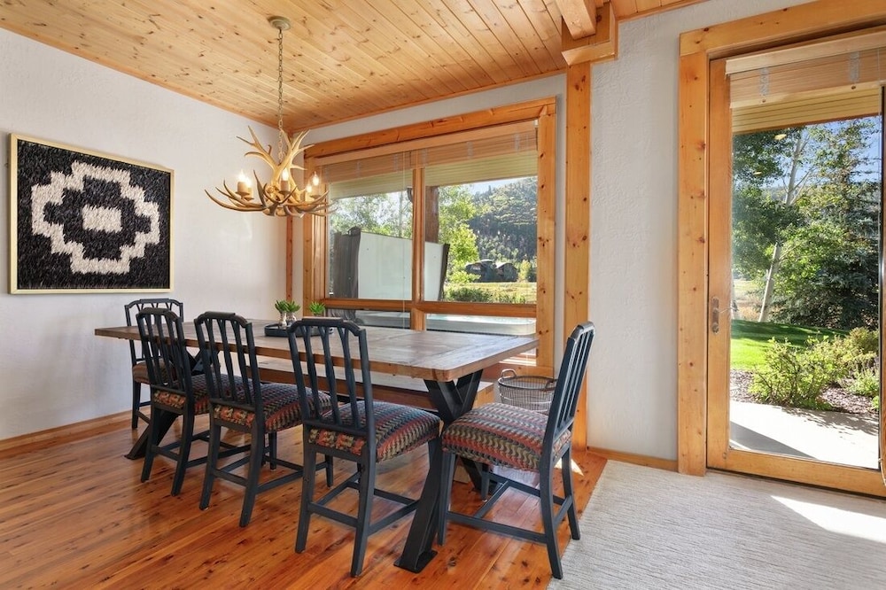 301 - Three Bedroom with Spa Bristlecone 3 Condo
