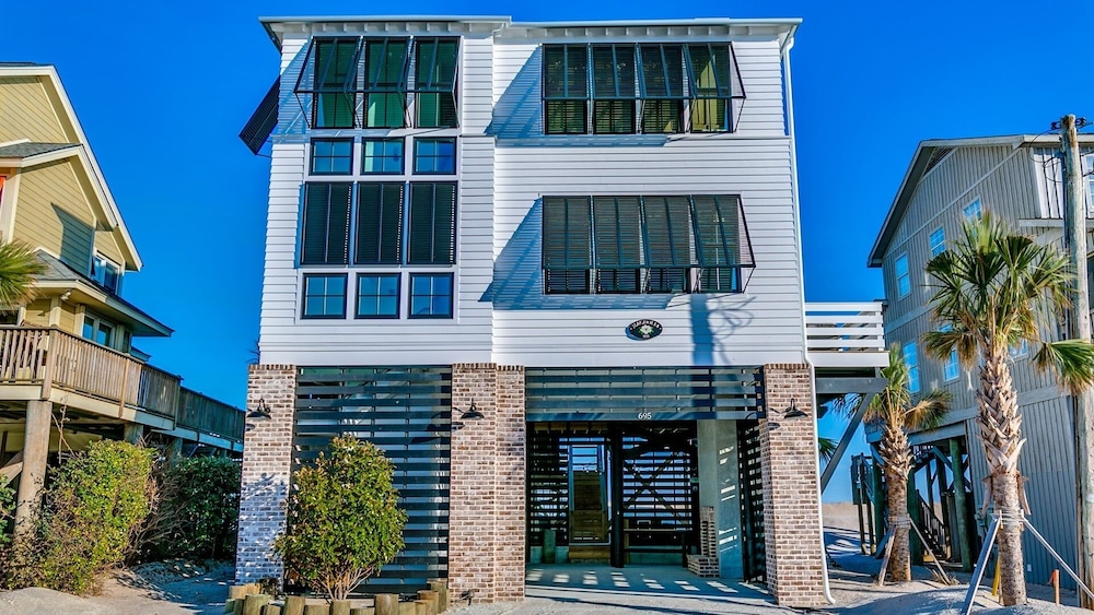 Incredible Oceanfront Retreat In Pawleys Island With Private Dock On Creek 4 Bedroom Home by Peace Vacations