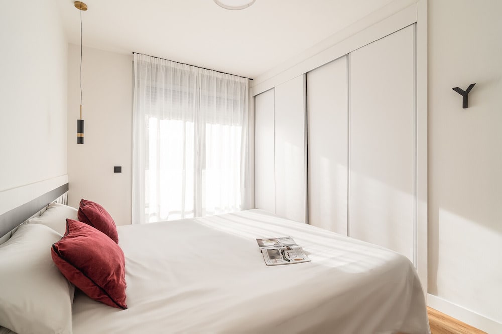 Port Forum Apartments By Olala Homes