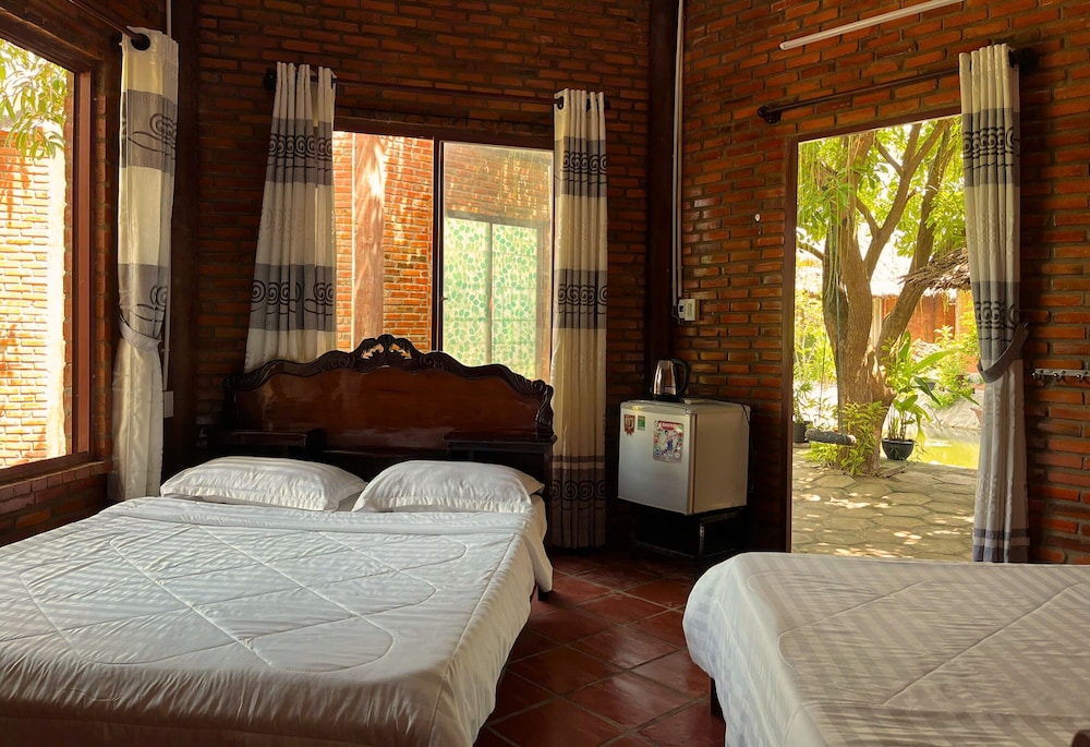 The little garden homestay
