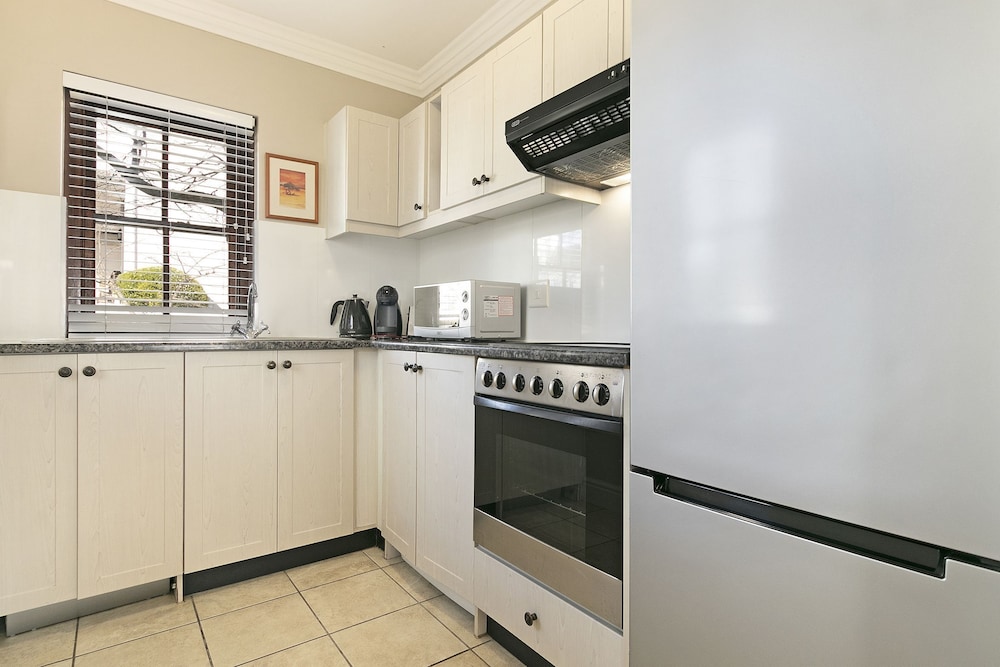 Winelands Golf Lodges at De Zalze