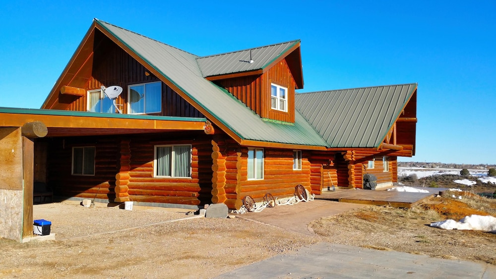 Horsehead Mountain Lodge view 5