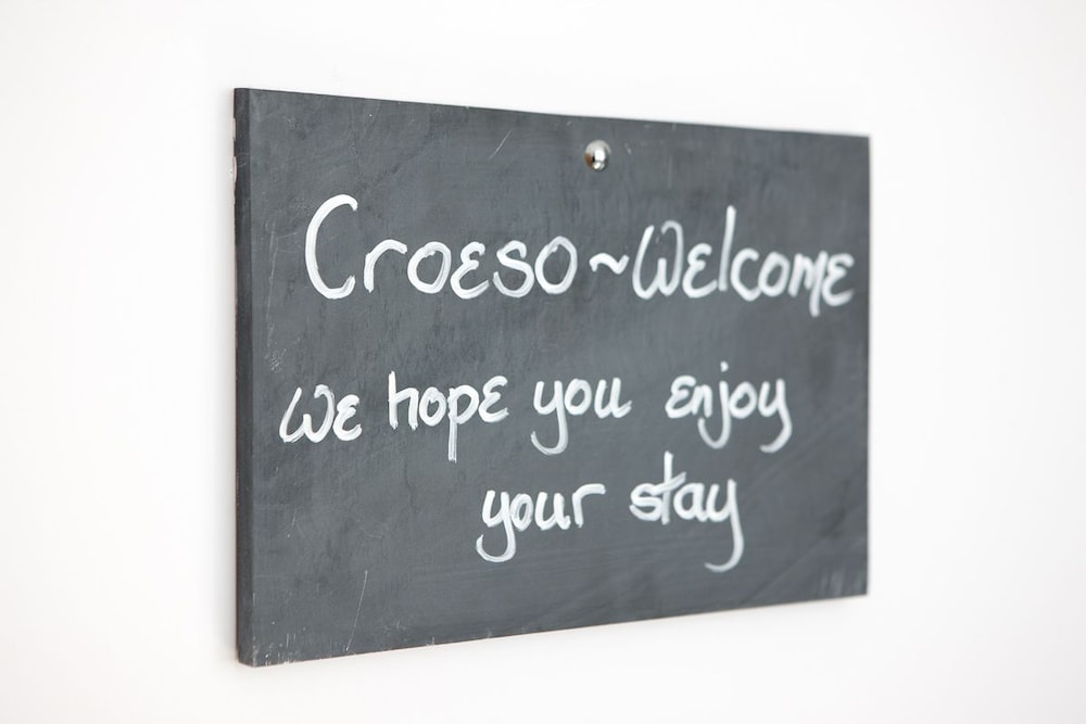 The Cross Foxes- Bar Grill and Rooms