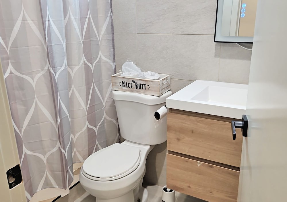 Premier Apts in Vibrant Downtown LA