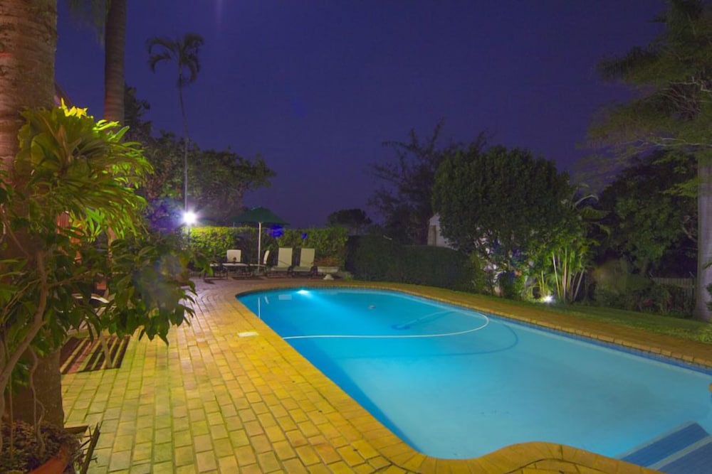 The Palms B & B