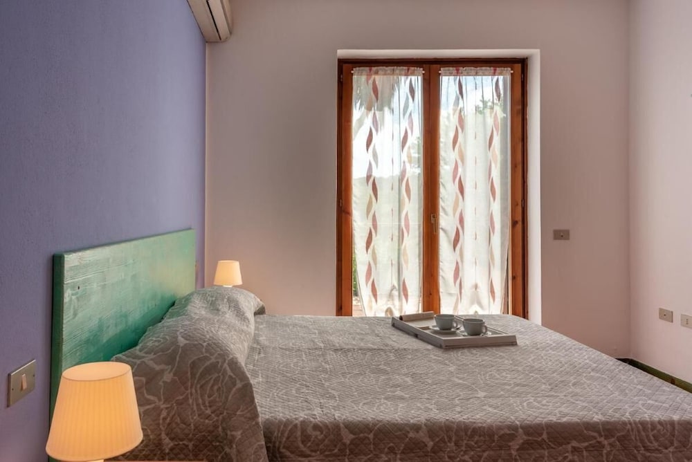 Glorious Residence Le Pavoncelle Studio No1458 view 2