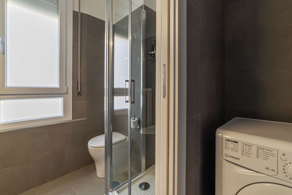 Spacious flat near to Central Rome