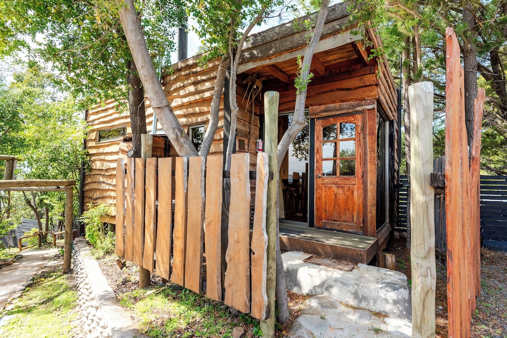 Lodge Colbun