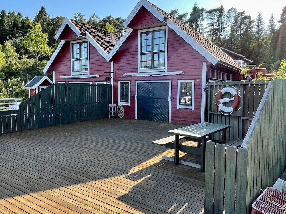 9 Person Holiday Home in Mosterhamn-by Traum view 2