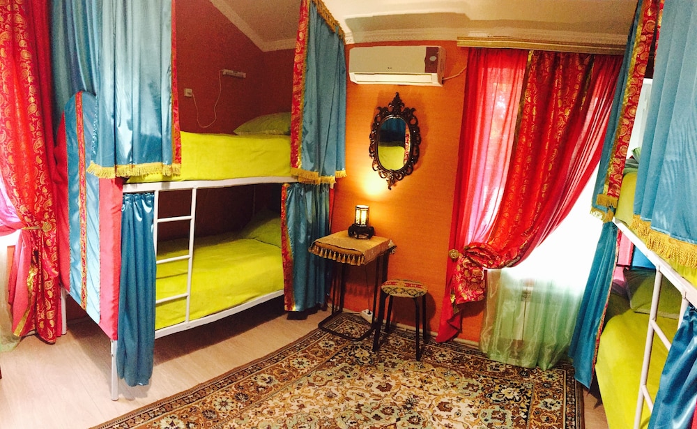 Alma Cinema Hostel view 4