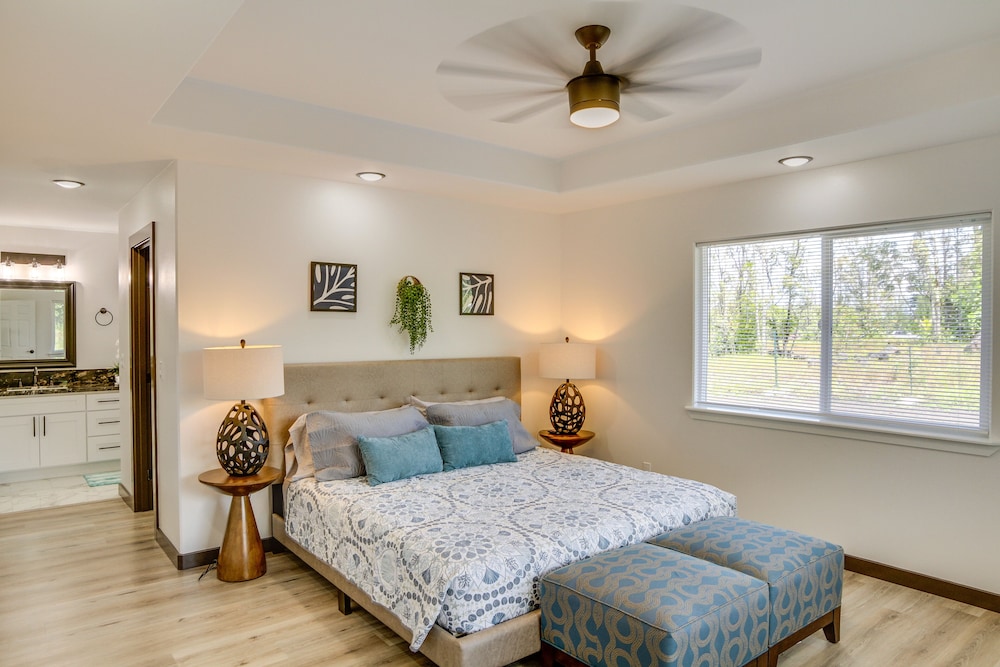 Keaau Getaway w/ Patio, 3 Mi to Shipman Beach!