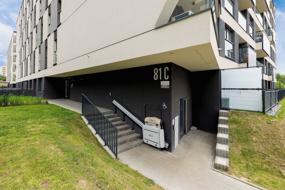 Apartament na Alei Pokoju by Renters view 4