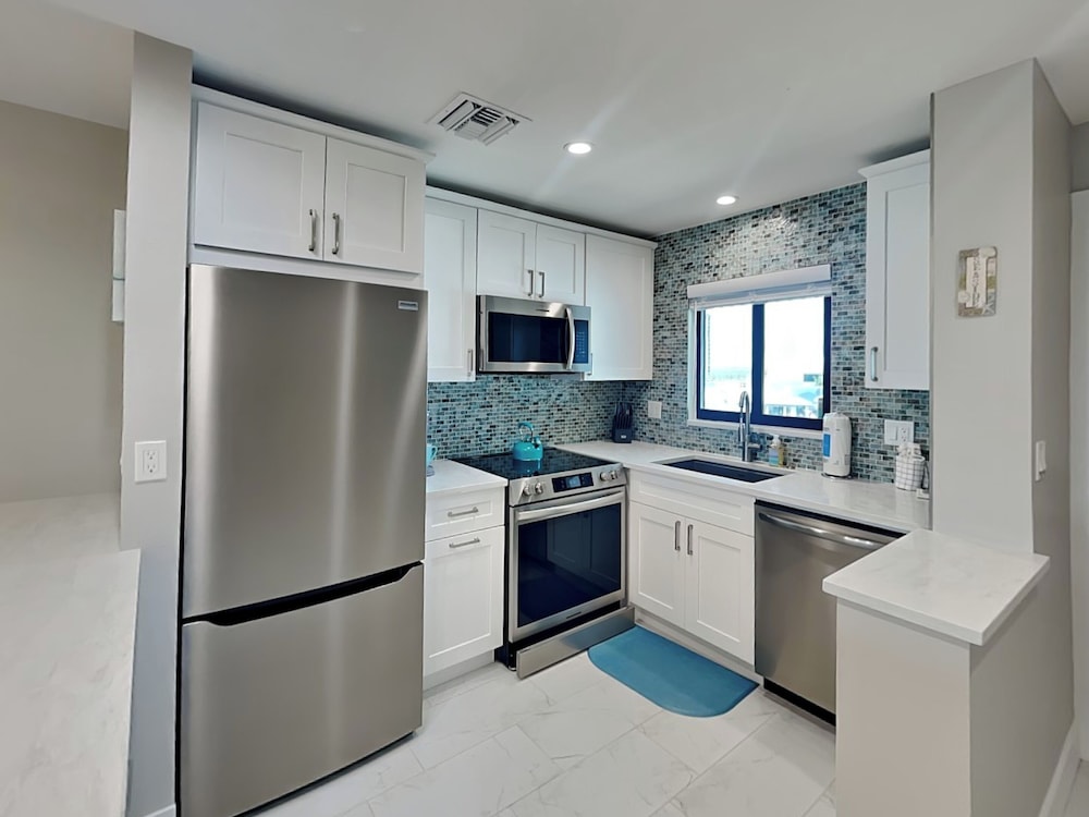 Seaside 5 by Distinctive Beach Rentals