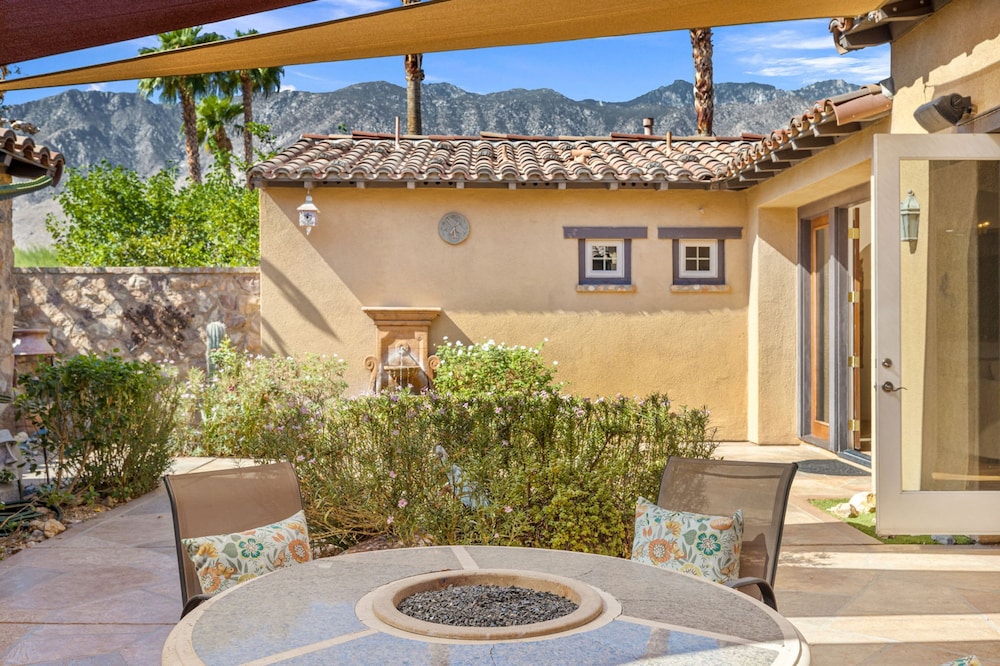 Casa de Bella in Palm Springs