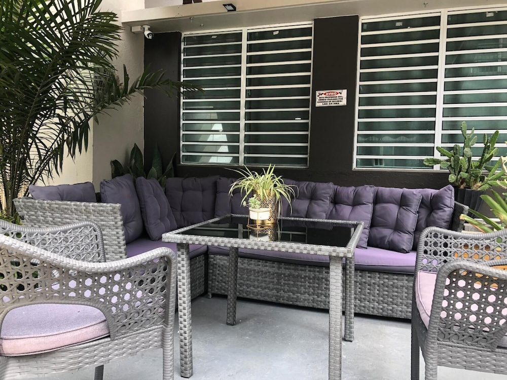 lounge