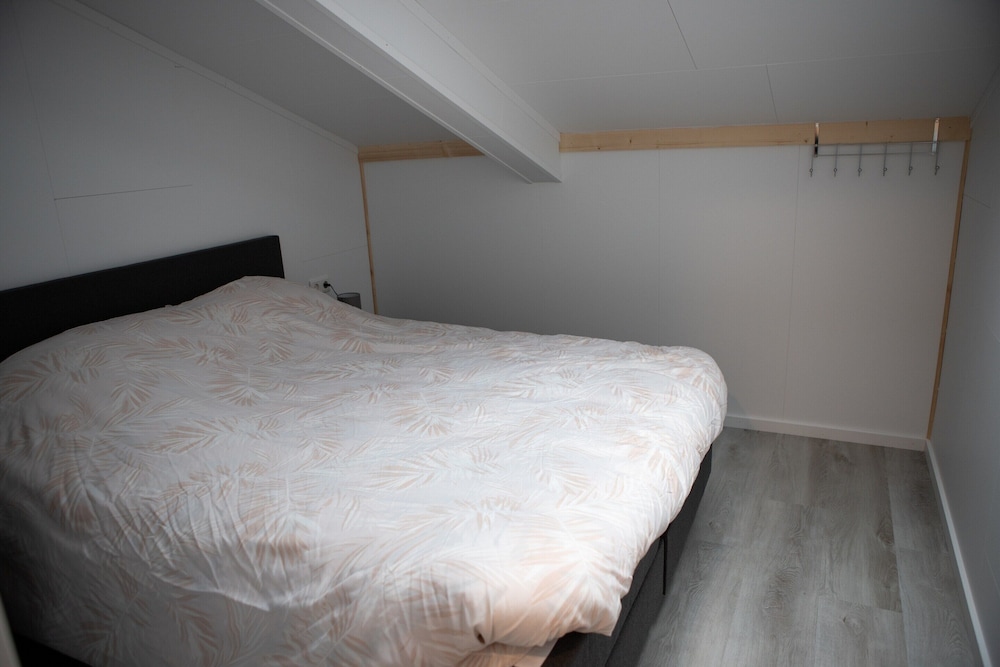 Beautiful Group Accommodation Near our own Food Forest