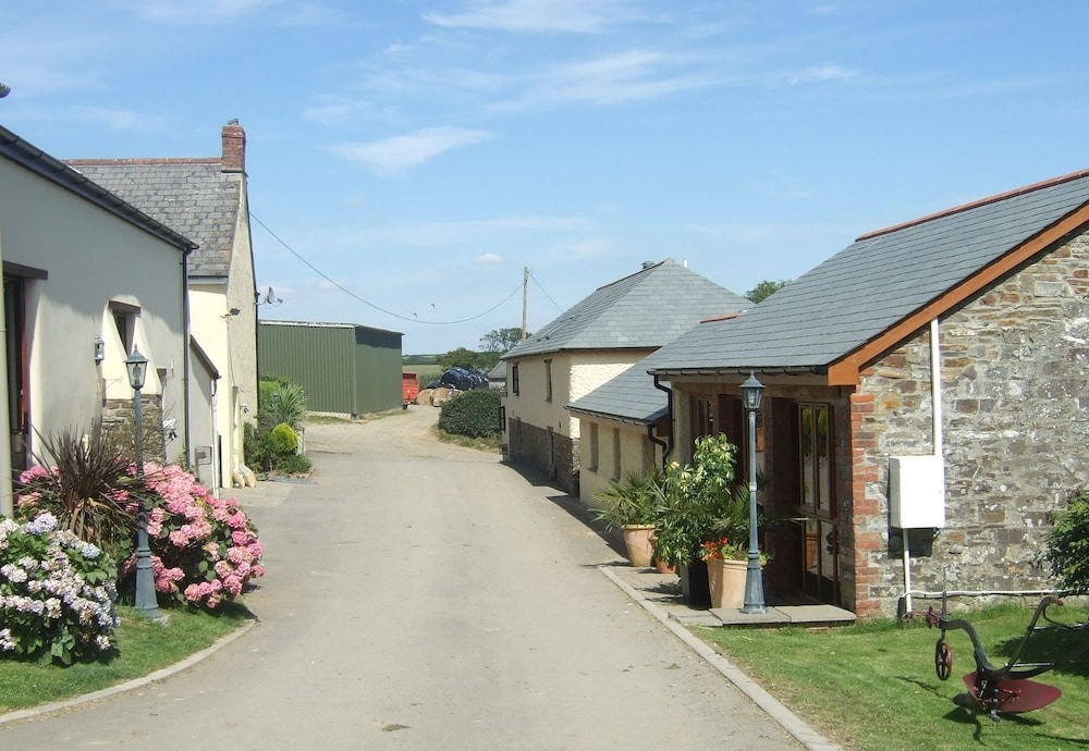 Frankaborough Farm Holiday Cottages