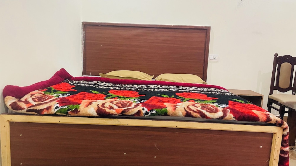 Hostel Abodes Trees of Heaven - Property Image 9