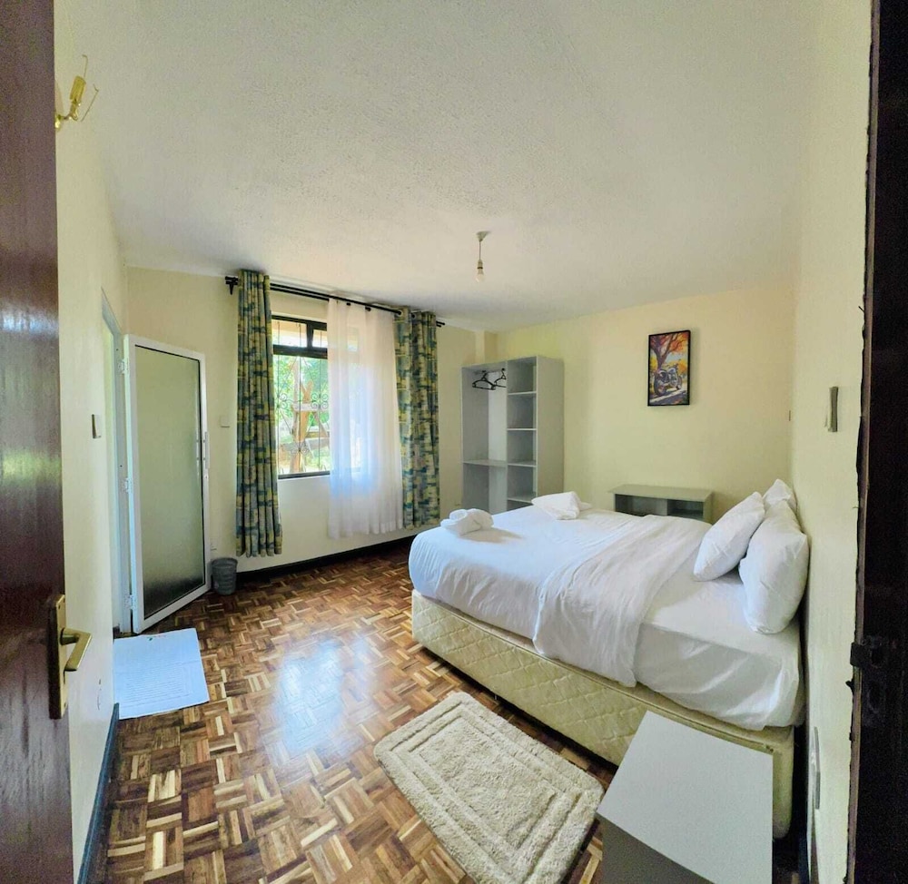 Lux Suites Hostpoa Airbnb's Eldoret