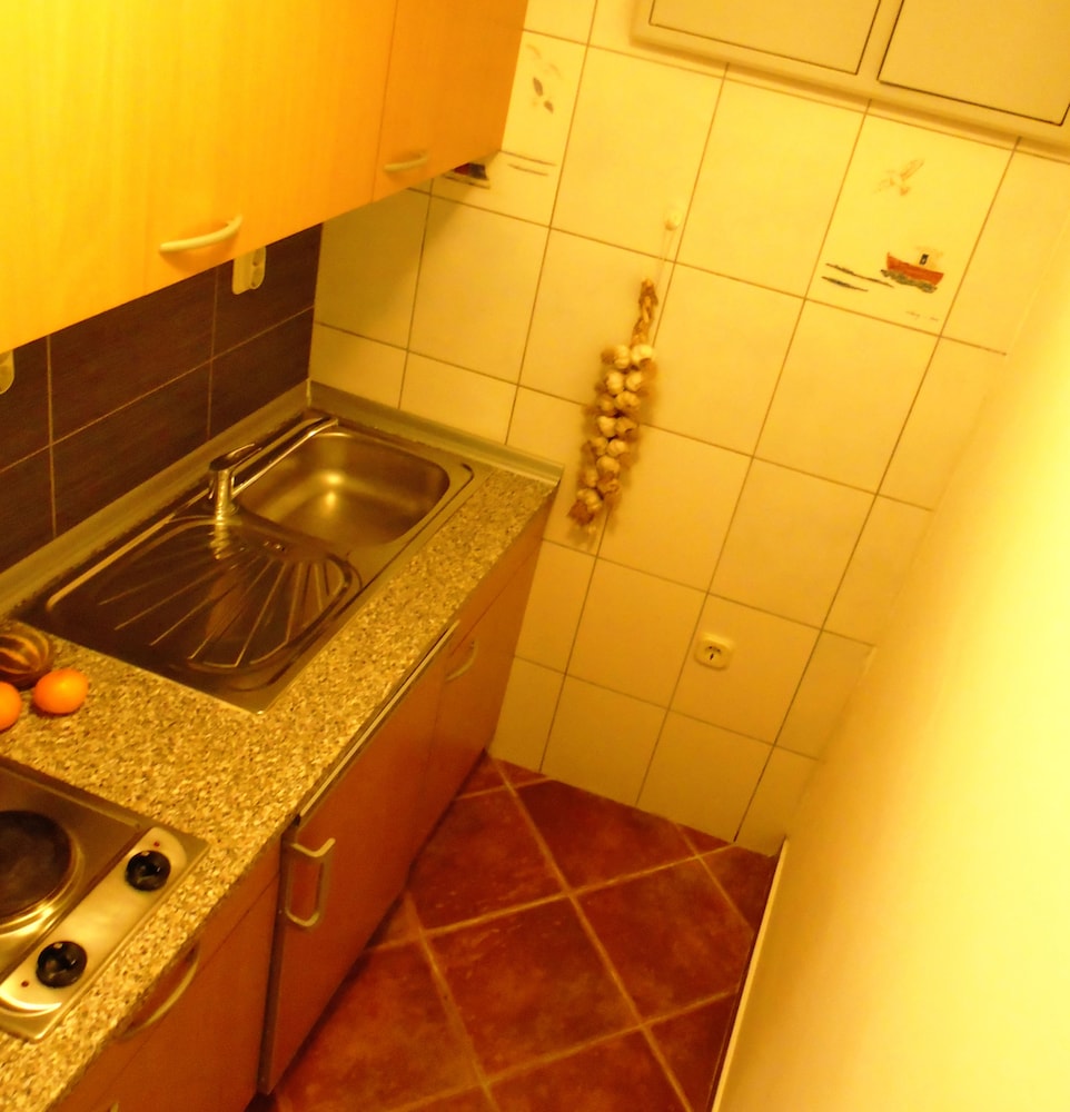 Guesthouse Frank en Split — kitchen
