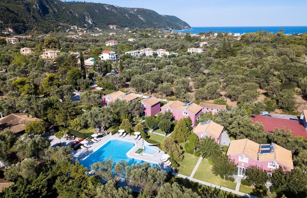 Mousses Villas - Caliope - Semi Detached Two-bedroom Villa With Childcare Facilities