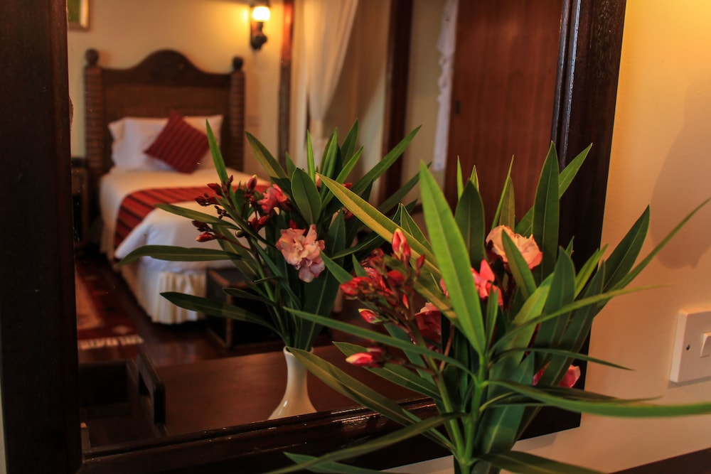 Mweya Safari Lodge