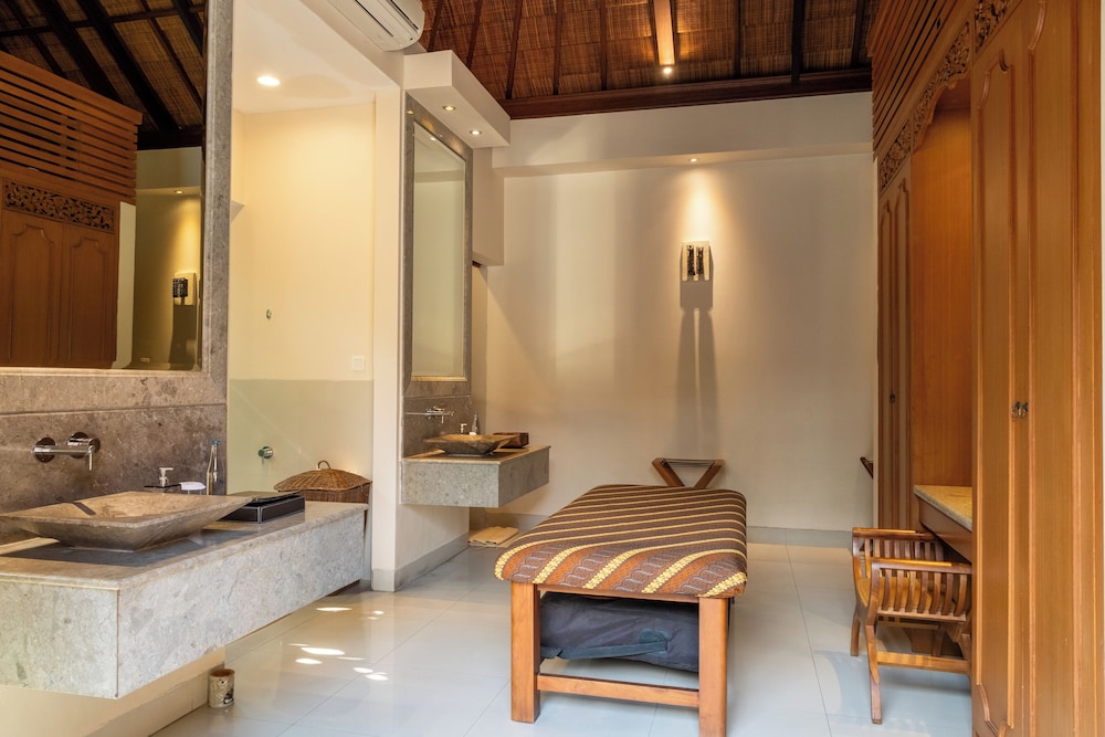 Villa Elegant by Exotiq