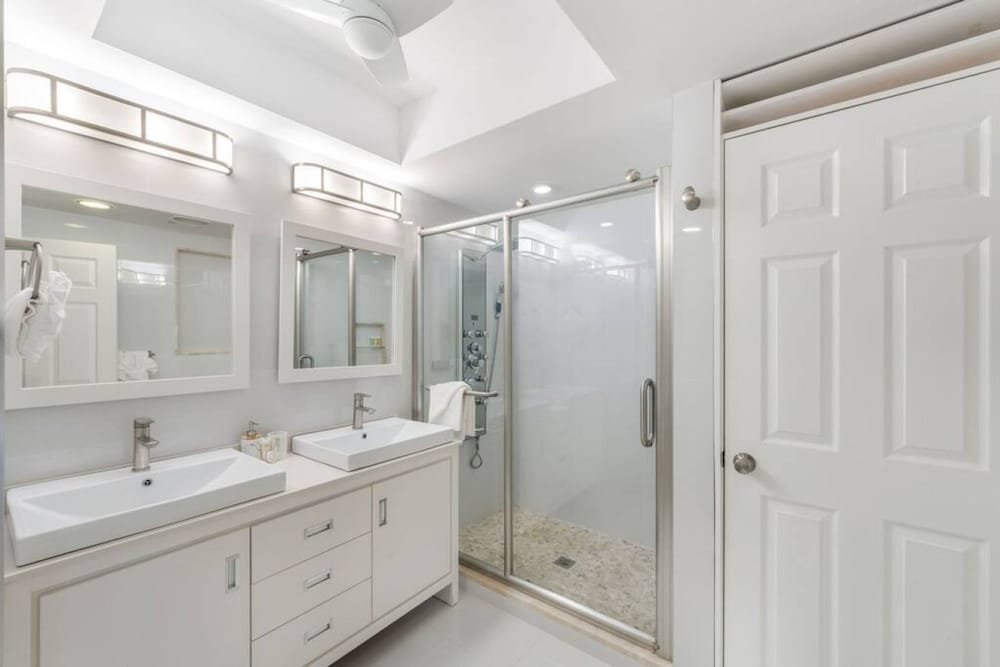 George Town Villas 117