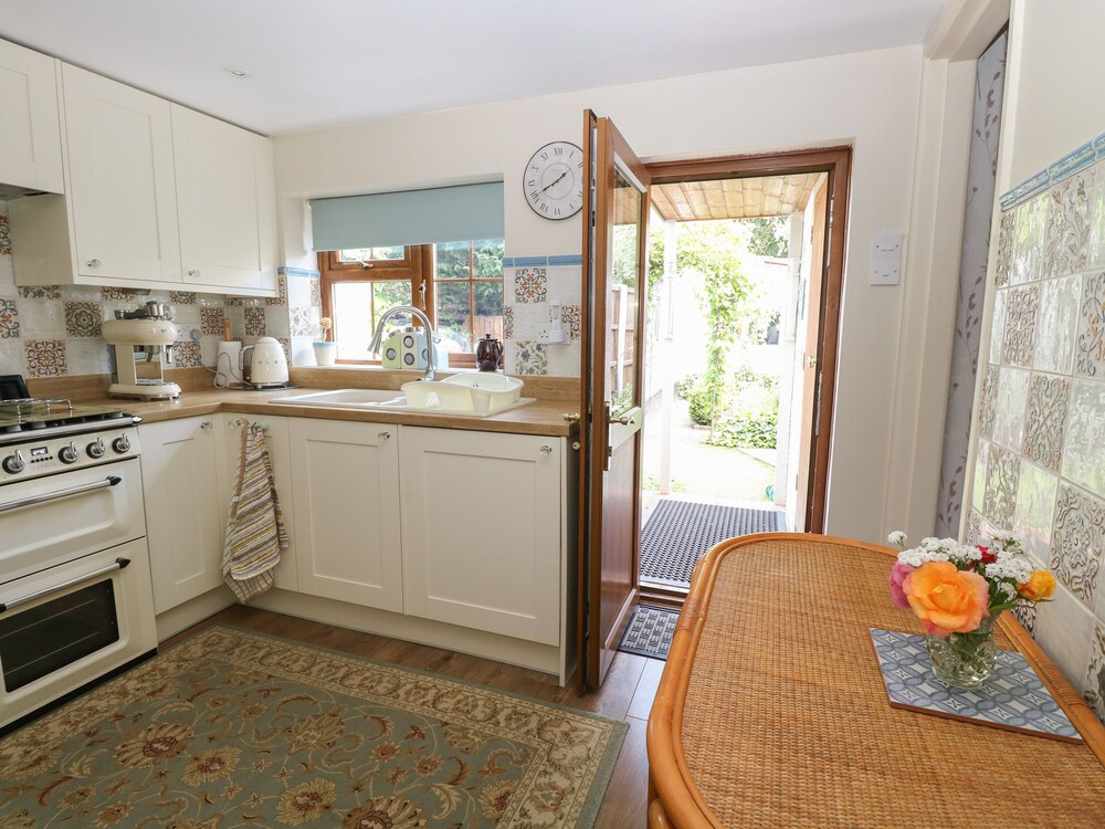 Willow Cottage view 2