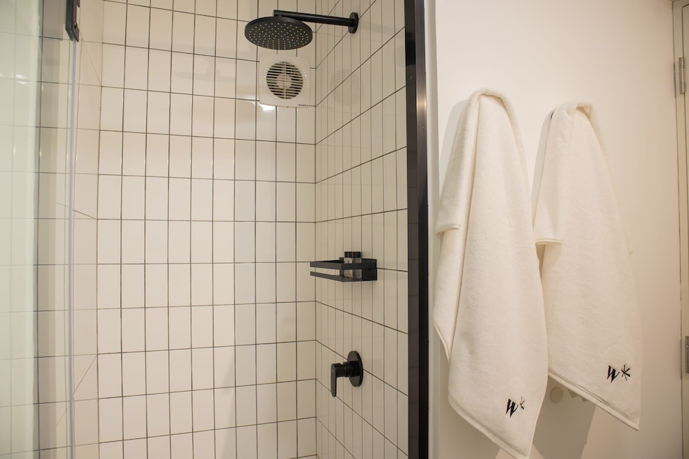 w Phenomenal 1BR w Balcony in Barranco