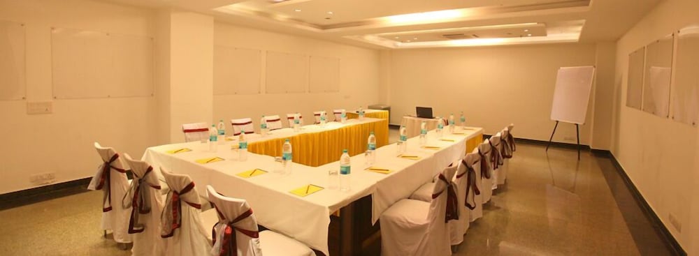 meeting & event spaces