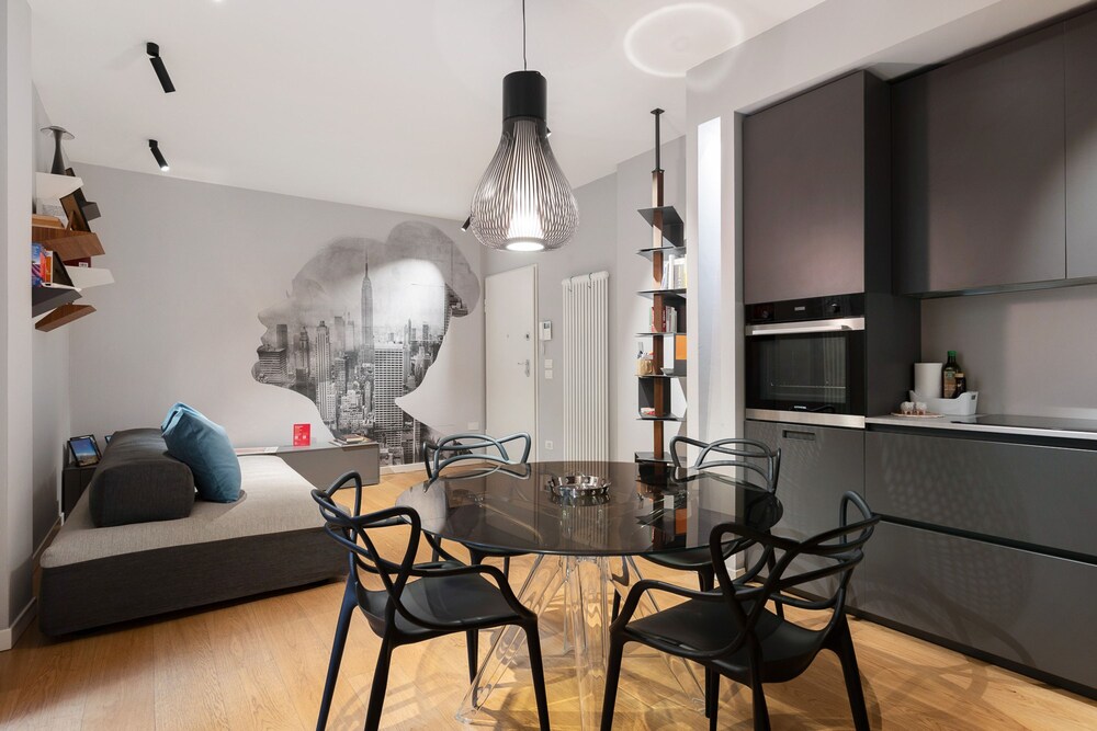 Caldarese Apartment With Balcony by Wonderful Italy