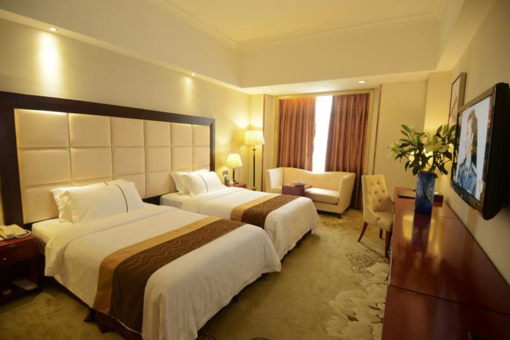 Baoyue Hotel